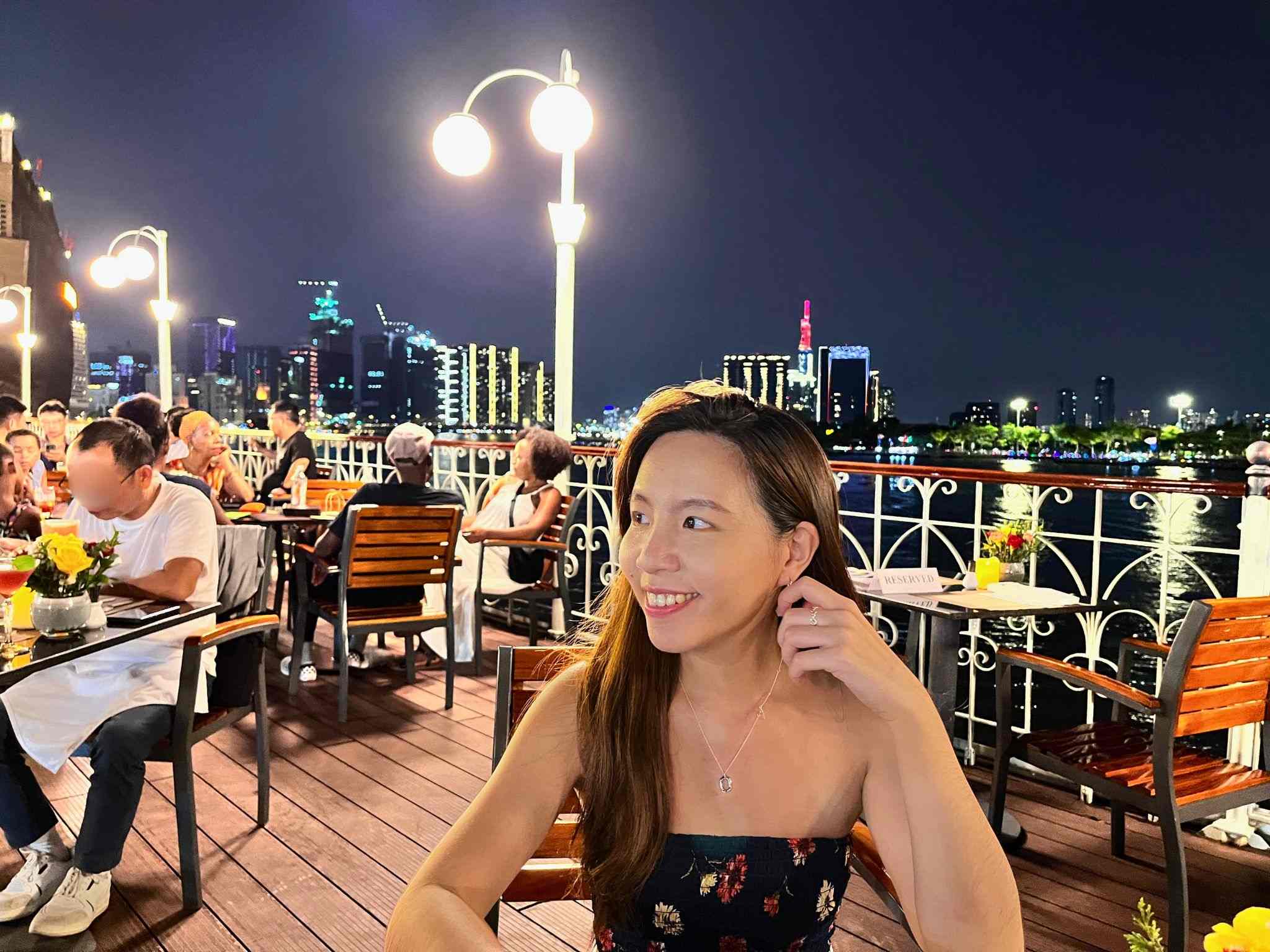 胡志明市景點西貢公主號郵輪晚餐 胡志明市景點西貢公主號郵輪晚餐