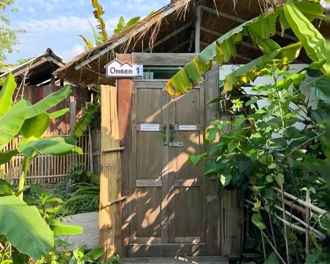 清邁溫泉Waree Onsen湯屋門口 清邁溫泉Waree Onsen湯屋門口