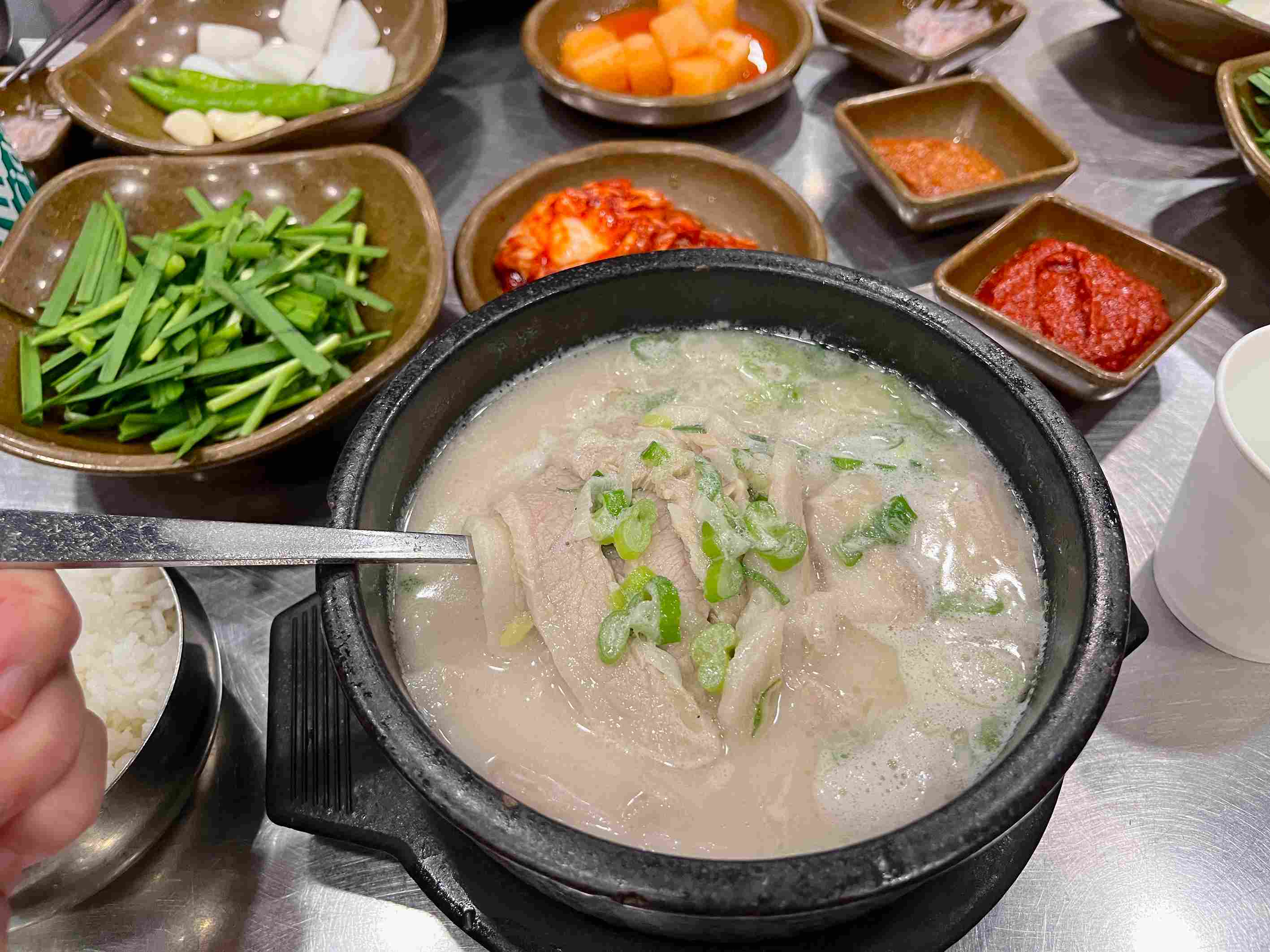 水邊最高豬肉湯飯 豬頸肉湯飯