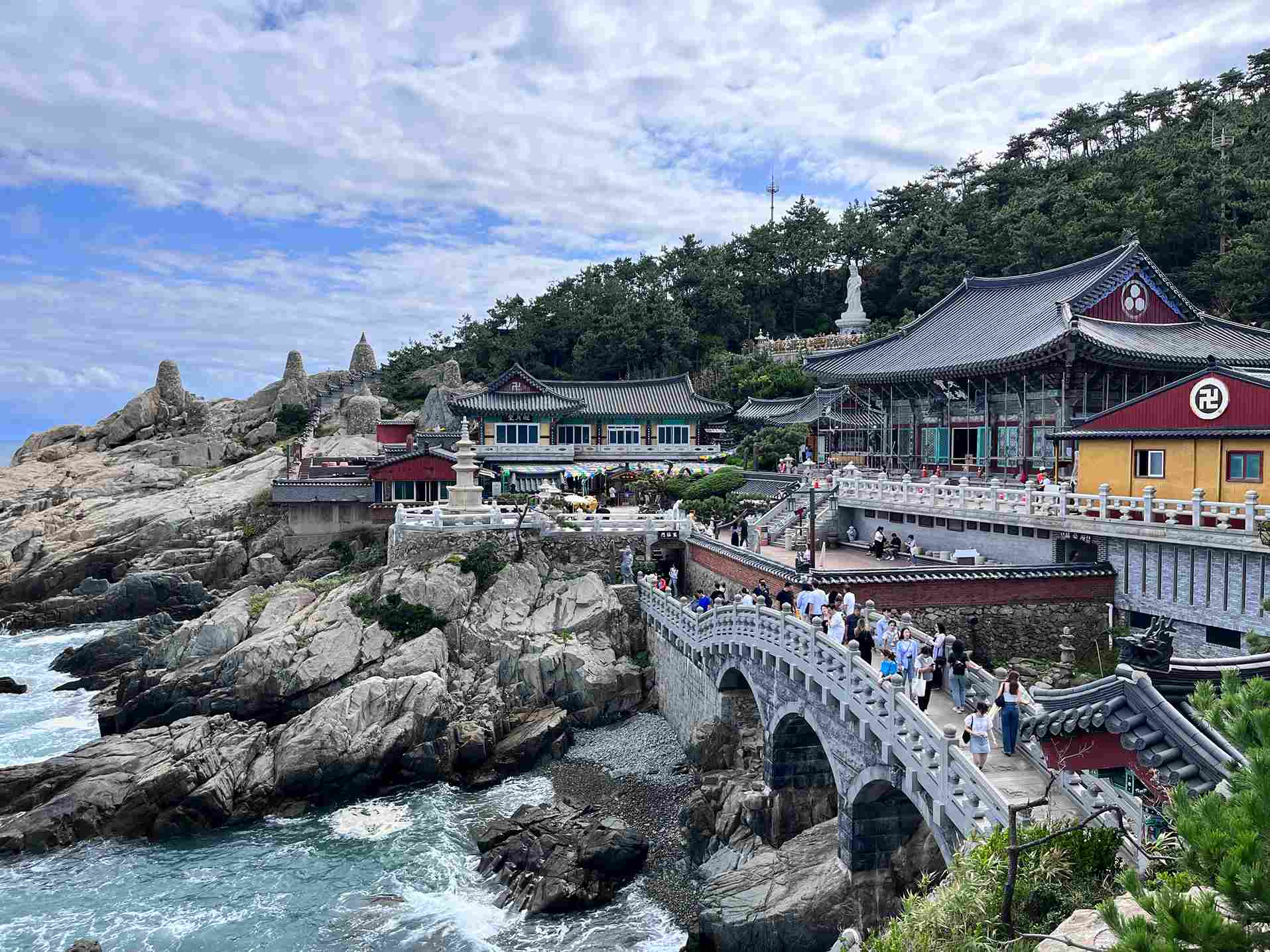 釜山海東龍宮寺