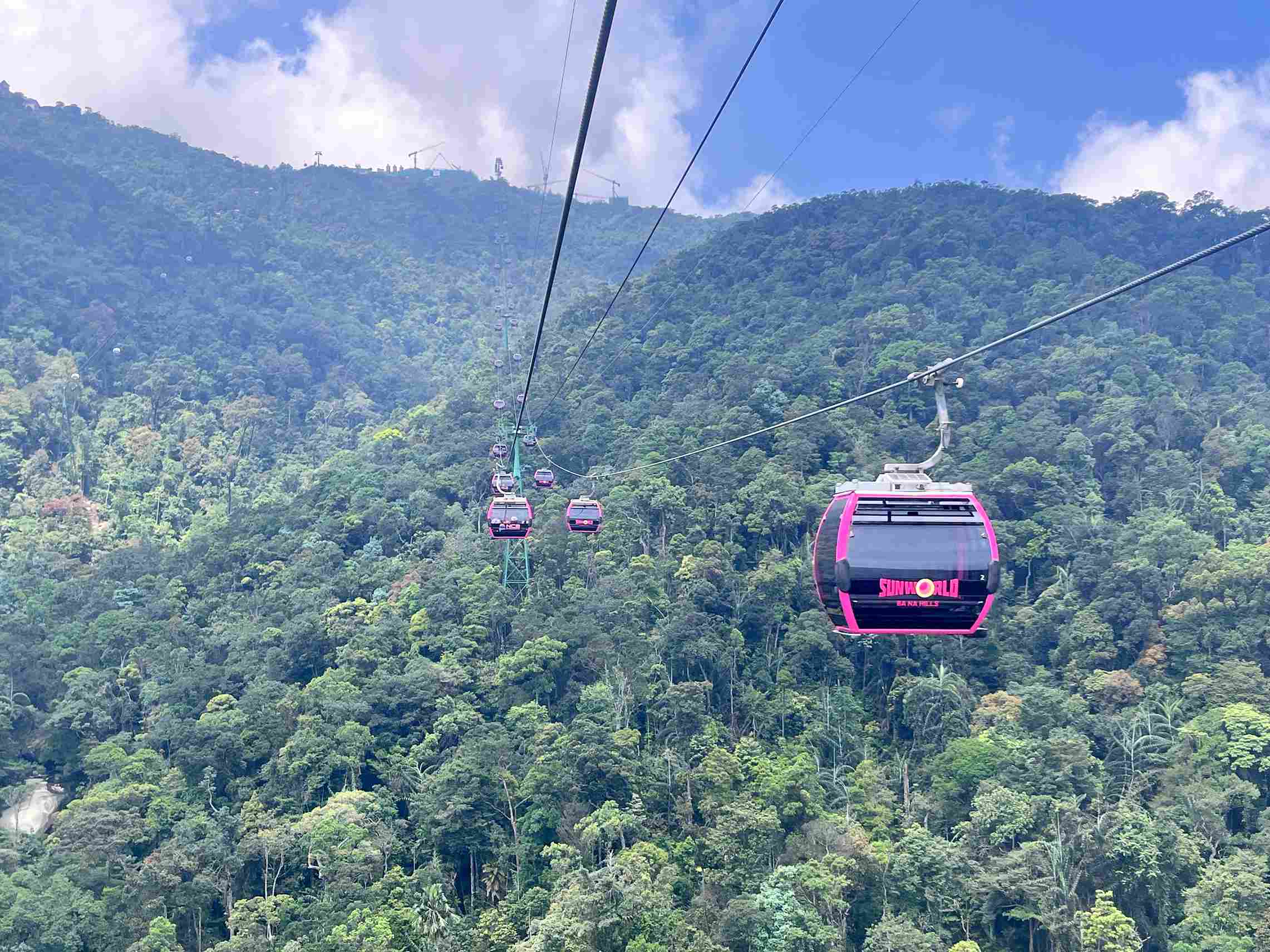 巴拿山纜車 巴拿山纜車