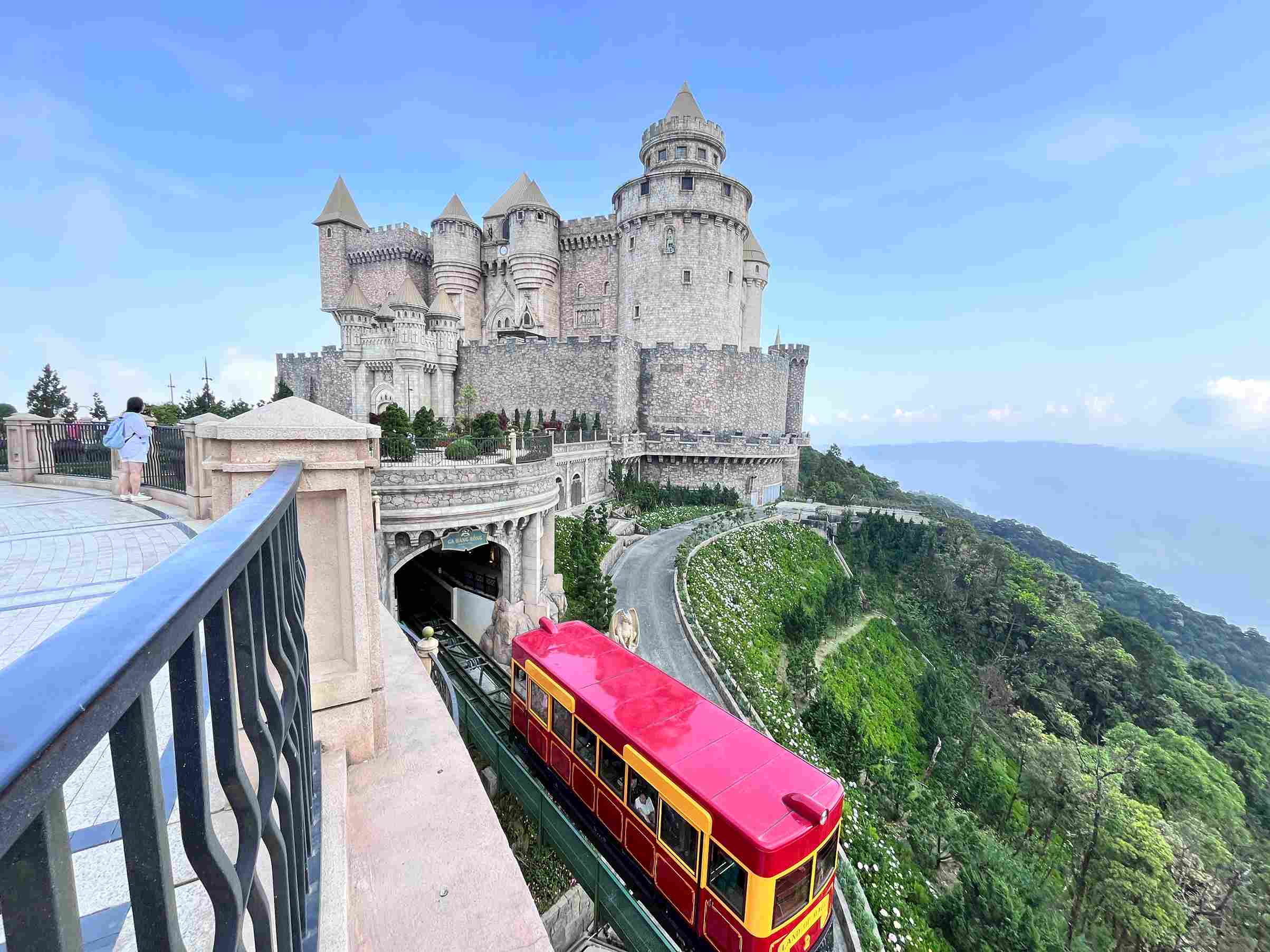 巴拿山地面纜車Funicular 巴拿山地面纜車Funicular