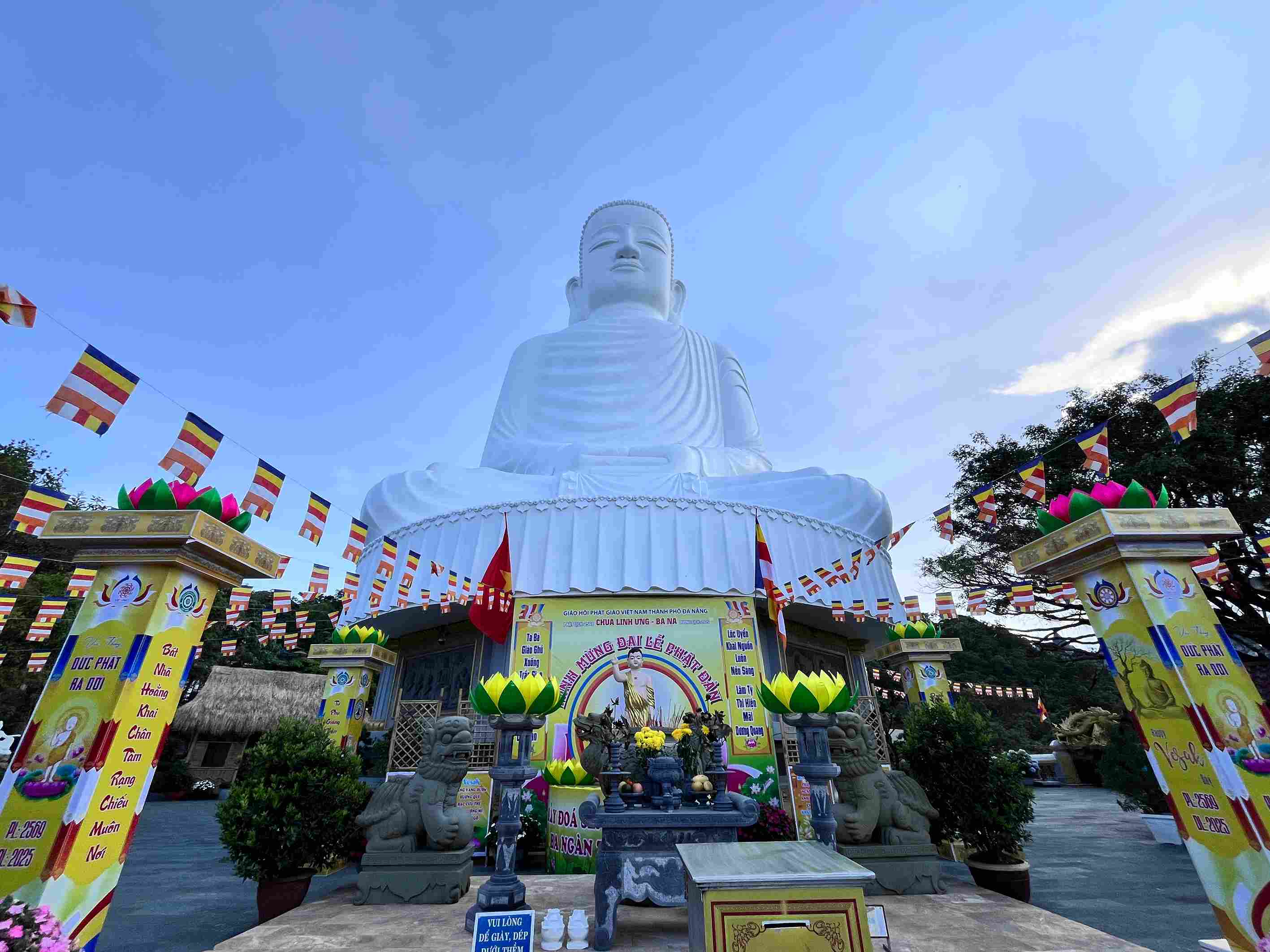 巴拿山釋迦佛像 巴拿山釋迦佛像