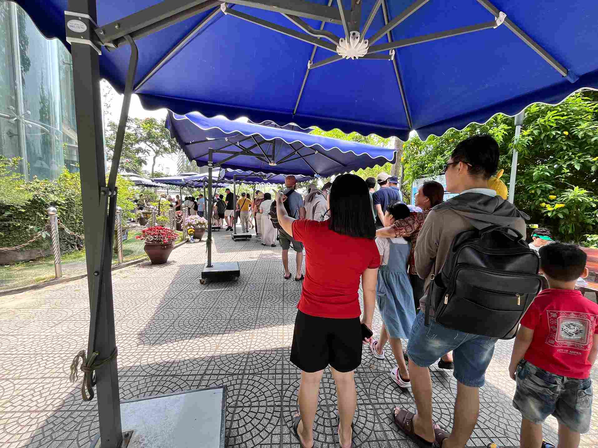五行山電梯排隊 五行山電梯排隊