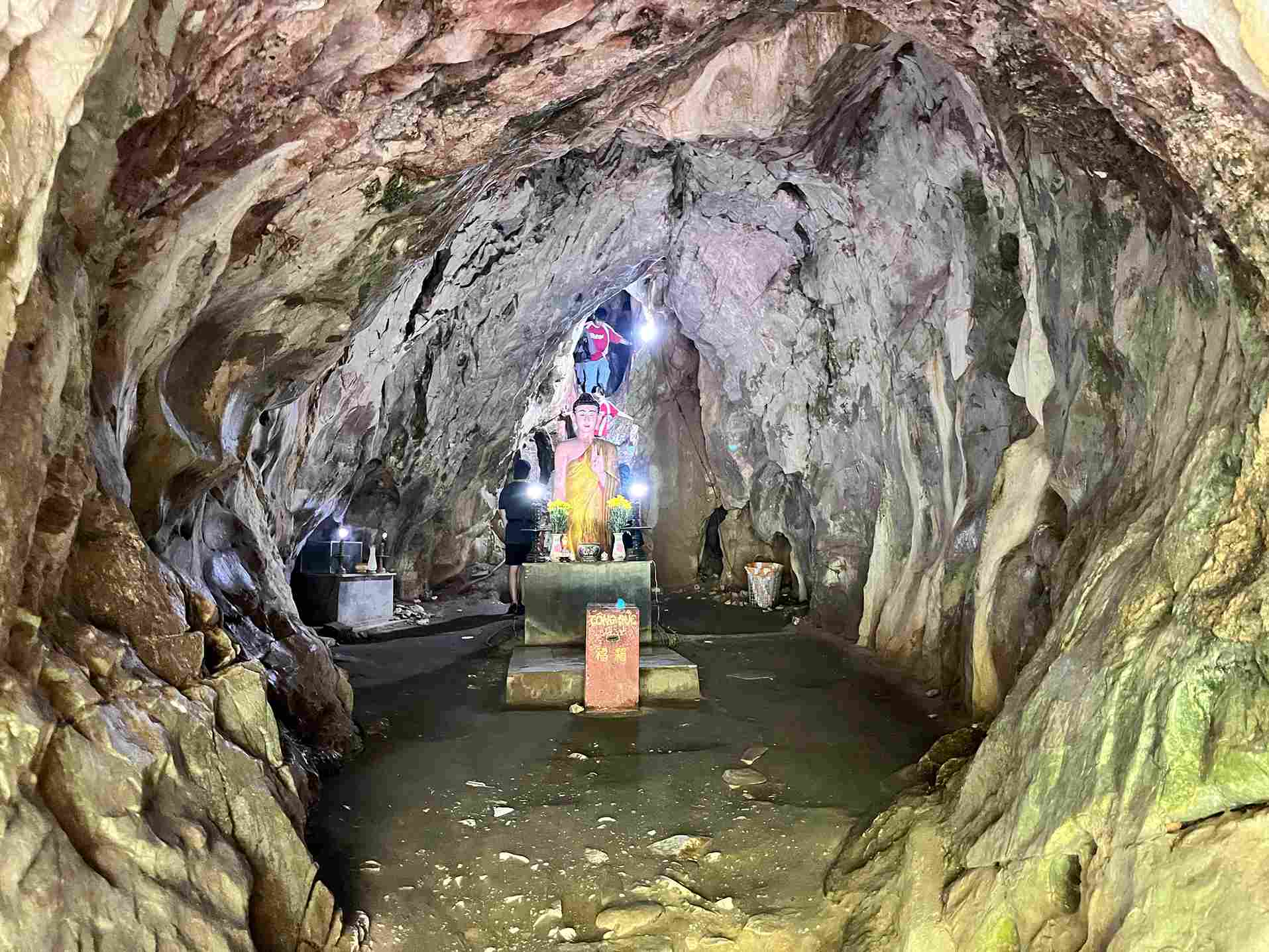 五行山 Van Thong Cave 雲通洞 五行山 Van Thong Cave 雲通洞