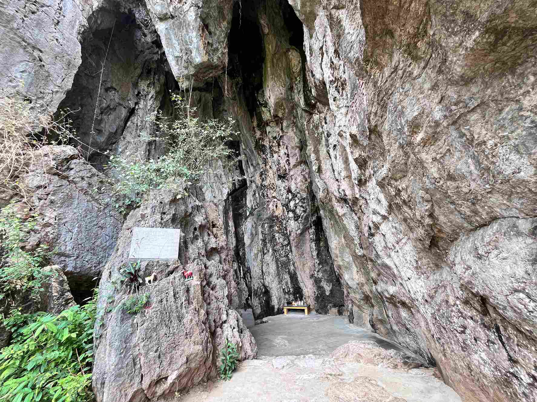 五行山 Linh Nham Cave 靈岩洞 五行山 Linh Nham Cave 靈岩洞