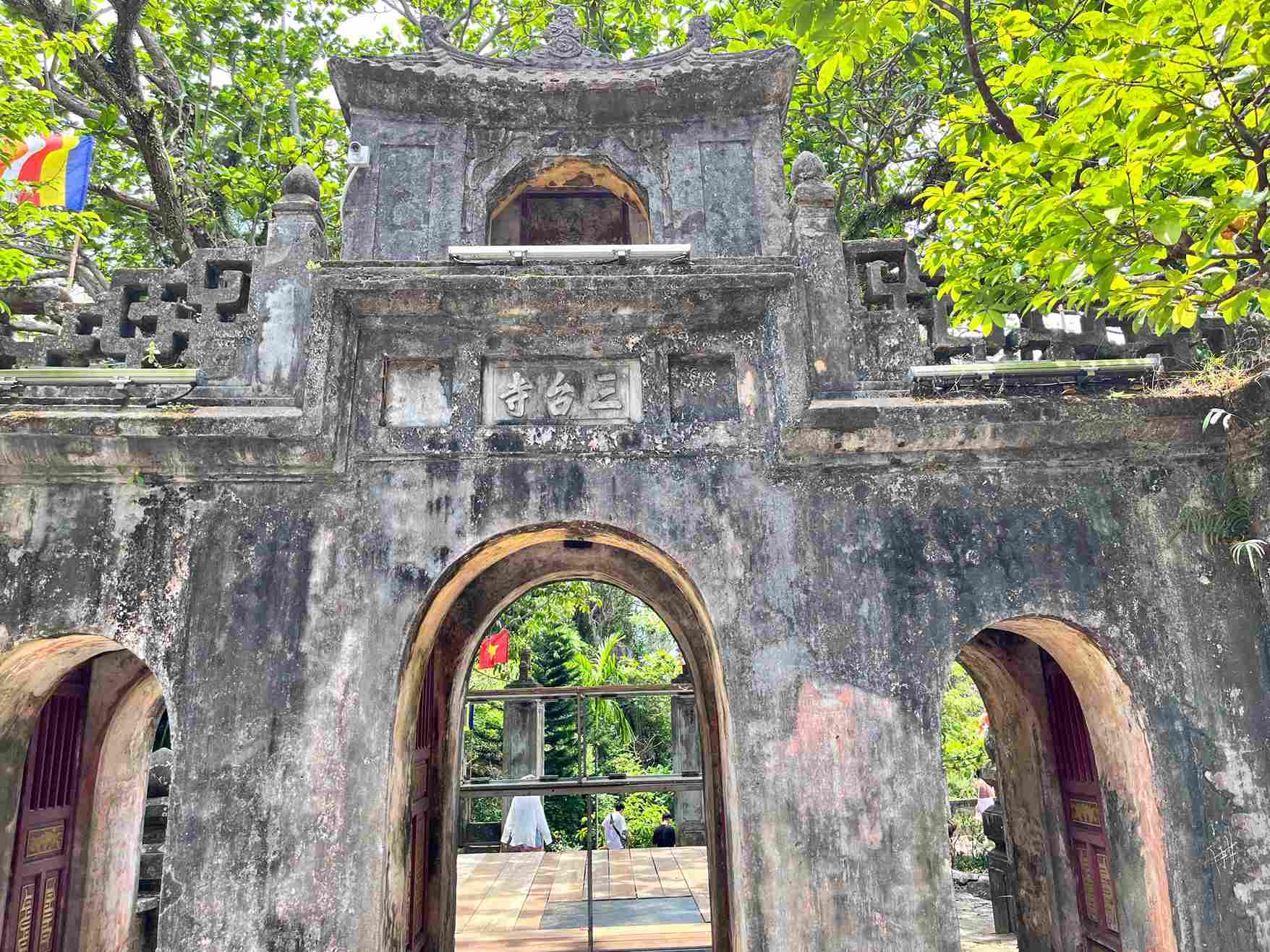 五行山景點 Tam Thai Pagoda 三台寺 五行山景點 Tam Thai Pagoda 三台寺