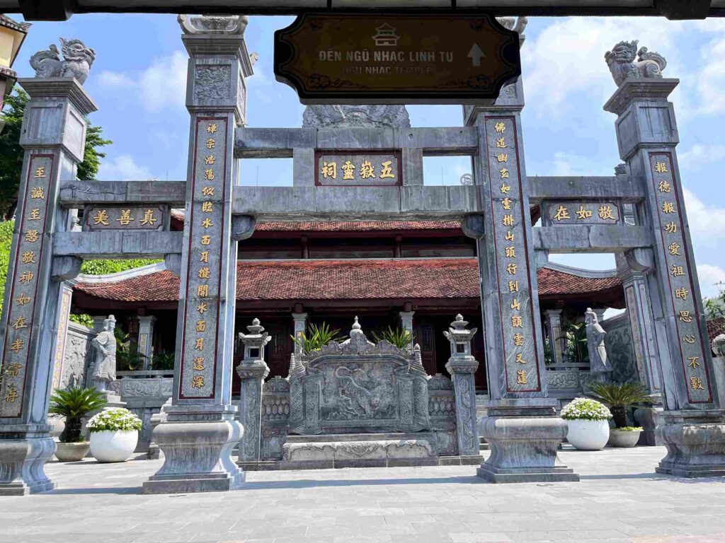 巴拿山五嶽靈祠 巴拿山五嶽靈祠
