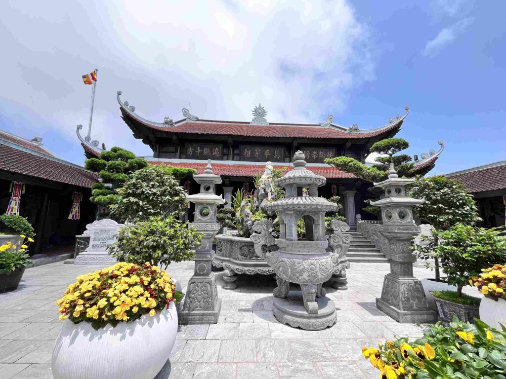 巴拿山靈峰禪寺 巴拿山靈峰禪寺