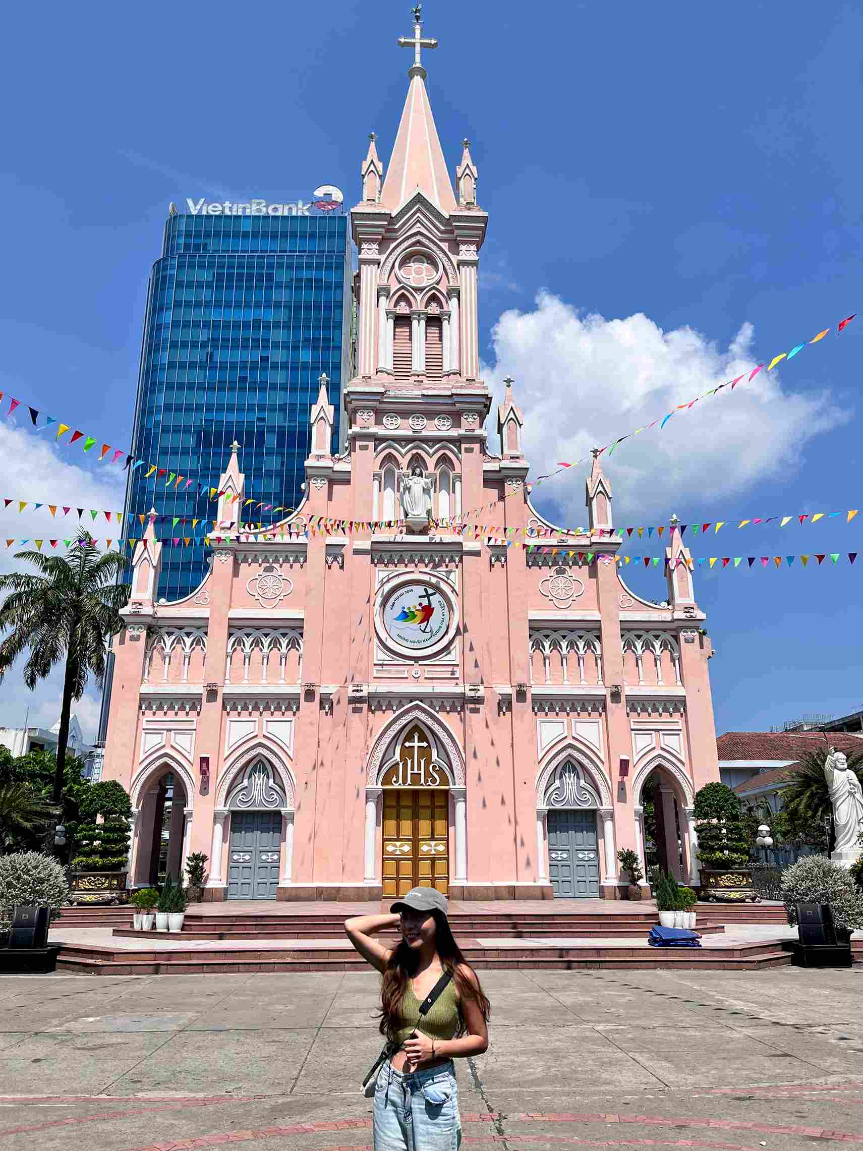 粉紅教堂 Da Nang Cathedral 粉紅教堂 Da Nang Cathedral