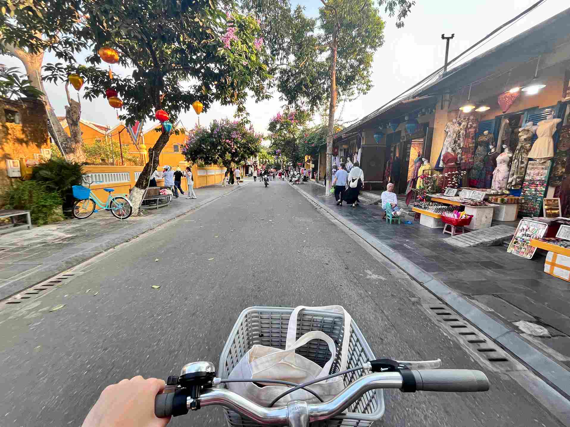 騎單車逛會安古城 騎單車逛會安古城