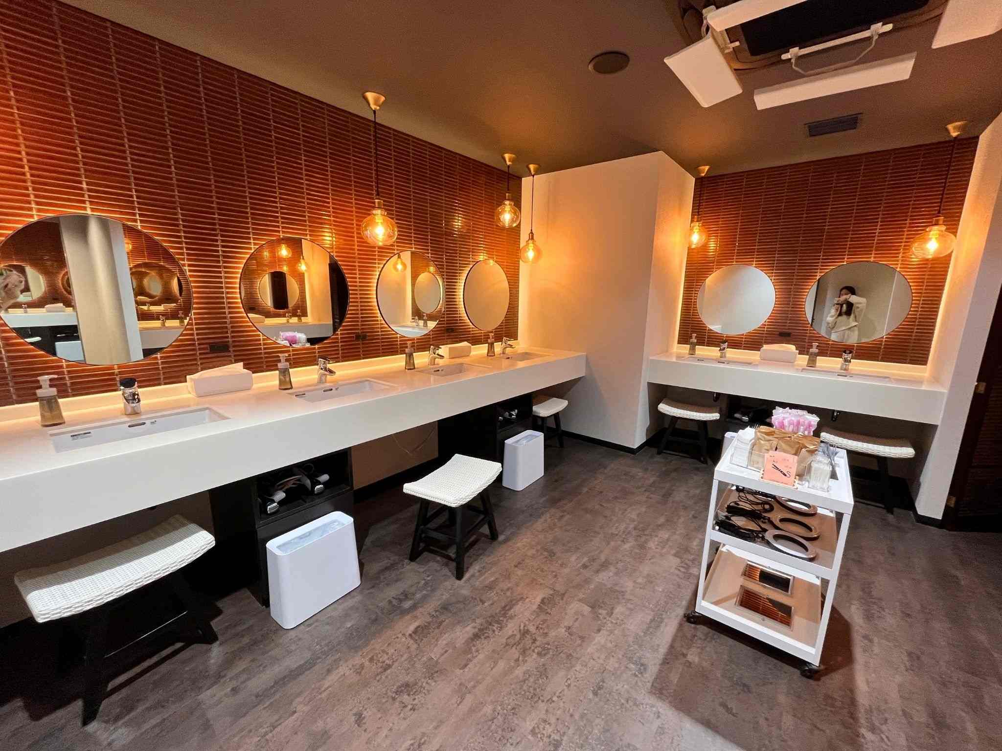 Resol Poshtel Tokyo Asakusa 4F 女性專用樓層化妝間