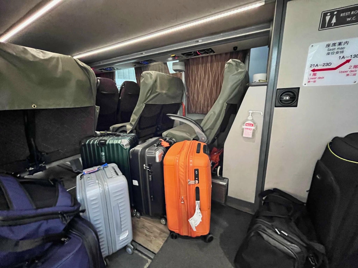 河口湖高速巴士行李空間