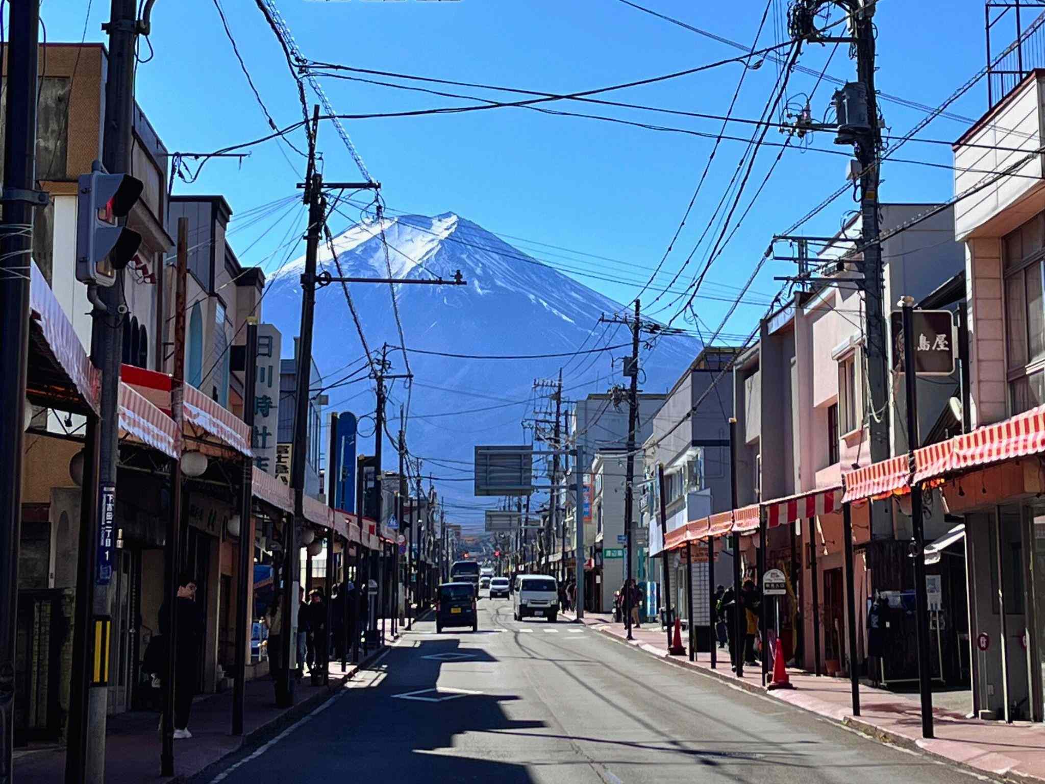 富士吉田懷舊商店街日川時計店