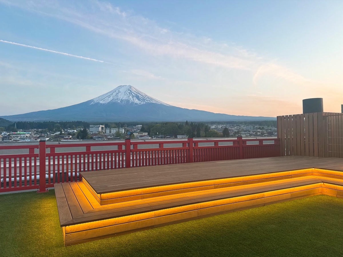 FUJISAN ROOFTOP TERRACE