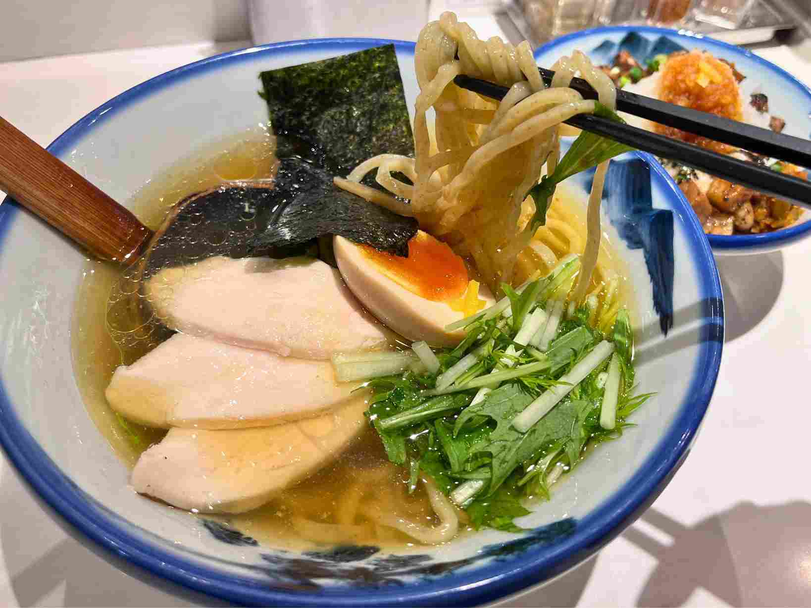 AFURI阿夫利柚子鹽拉麵 AFURI阿夫利柚子鹽拉麵