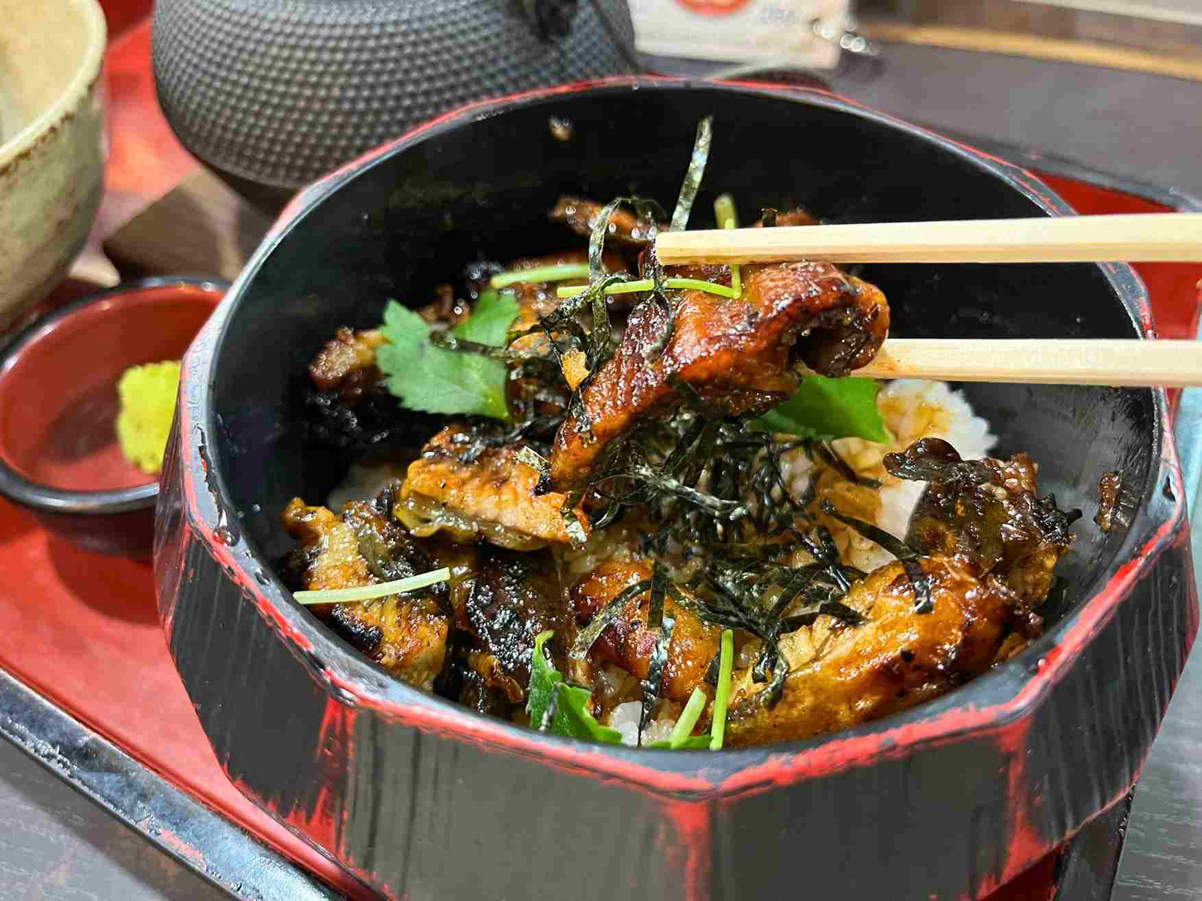 名代宇奈とと鰻魚茶泡飯三吃ひつまぶし 名代宇奈とと鰻魚茶泡飯三吃ひつまぶし