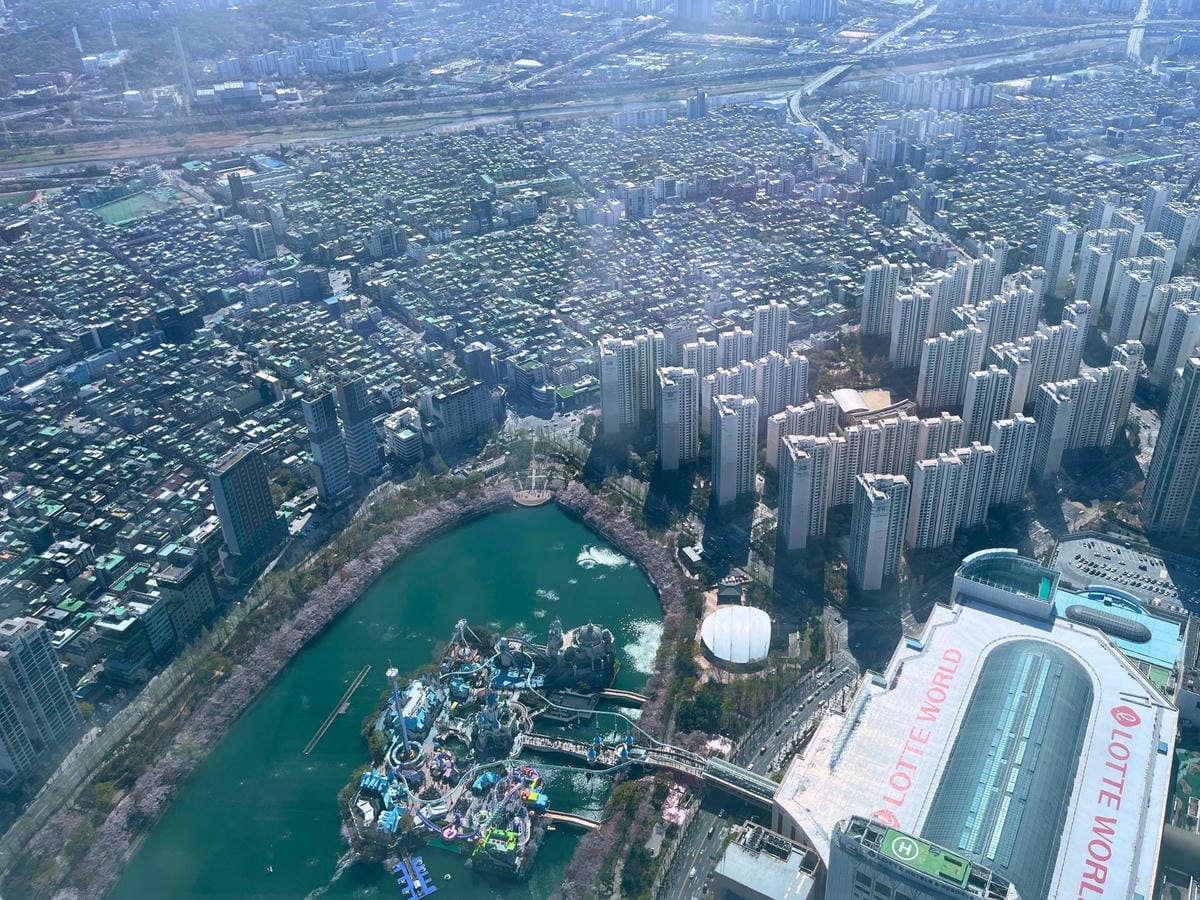 首爾樂天世界塔觀景台
