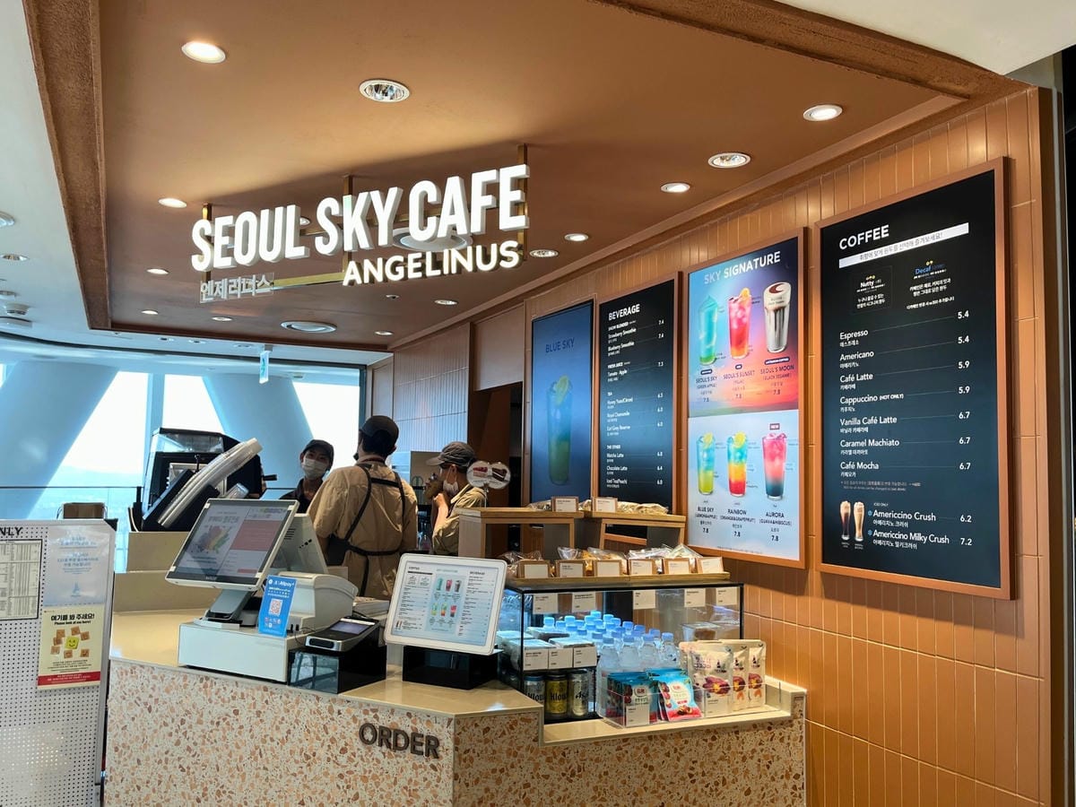 首爾樂天世界塔Seoul Sky Cafe咖啡廳