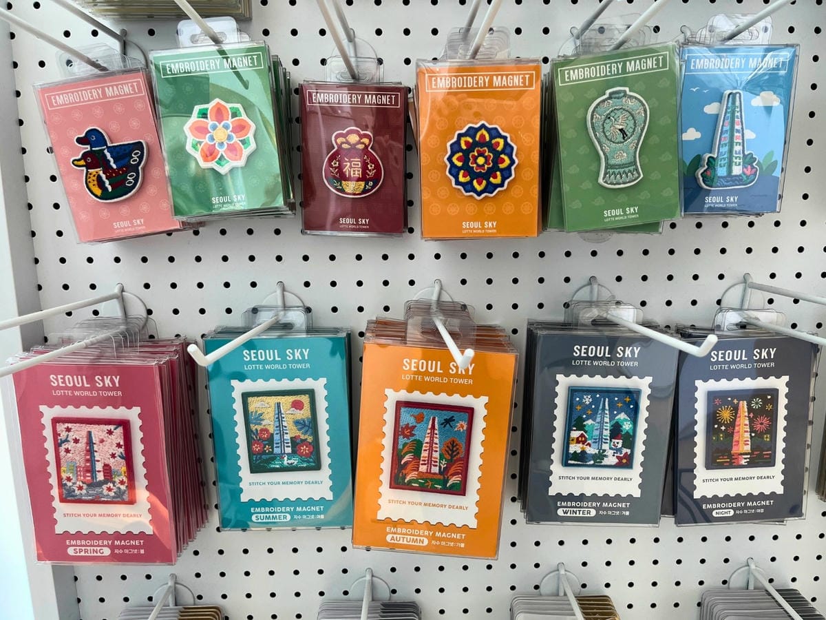 首爾樂天世界塔Seoul Sky Shop紀念品店磁鐵